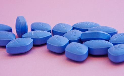 PCSK9抑造剂降脂获益8项重点