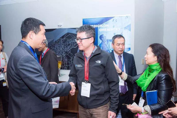 esball波士顿隆沉进行北美地域十五周年庆典活动