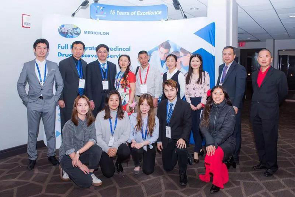 esball波士顿隆沉进行北美地域十五周年庆典活动