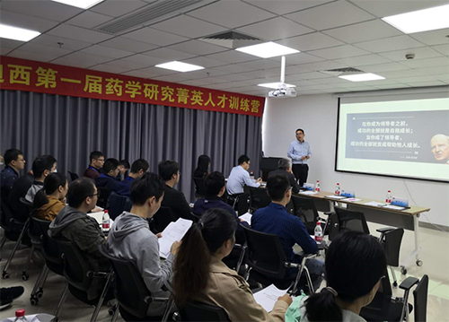 esball人力资源总监陈华山