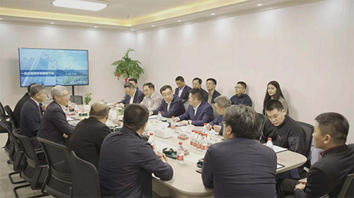 十二届全国政协副主席马培华、中国中幼贸易企业协会名望会长董树奎一行人光临esball